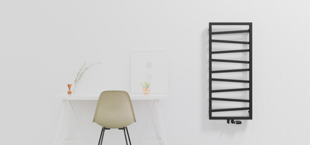 GRZEJNIK ŁAZIENKOWY 720x530 CZARNY POŁYSK 297W